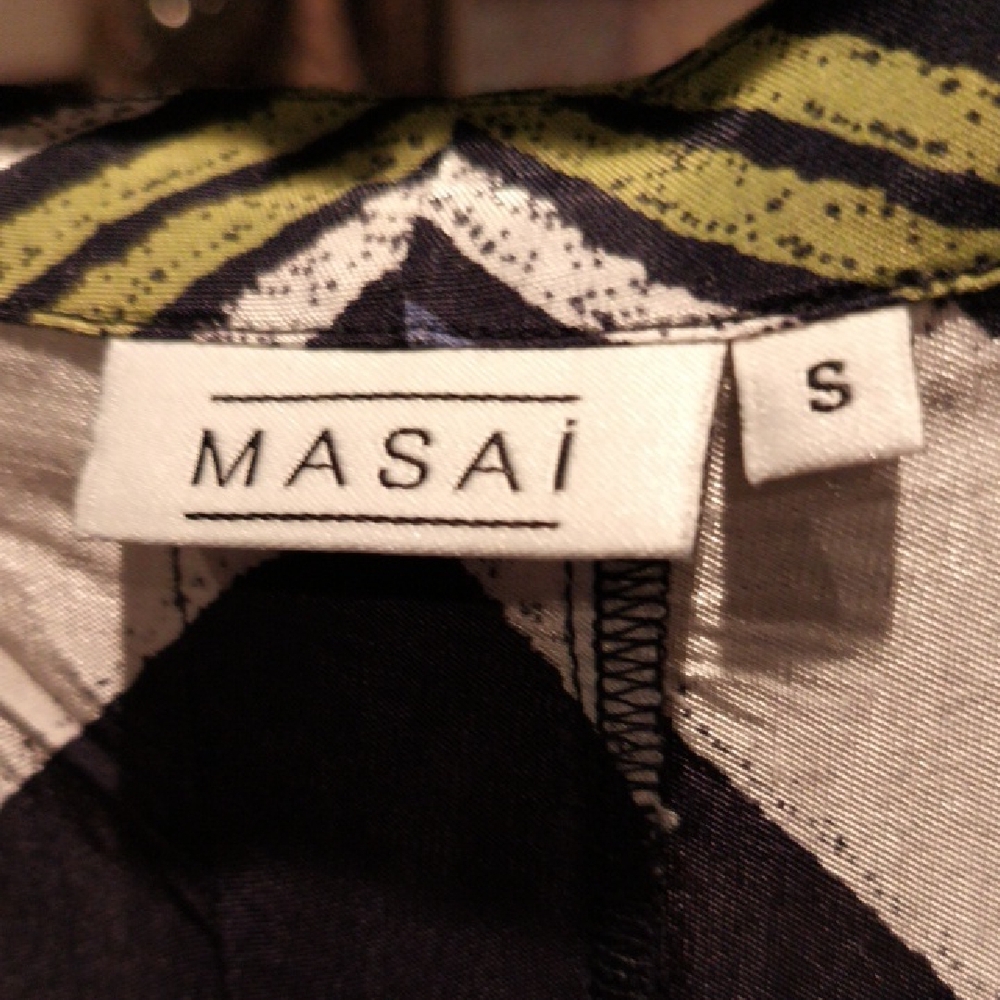 Masai 100% viscose Chevron patterned blouse Size Small